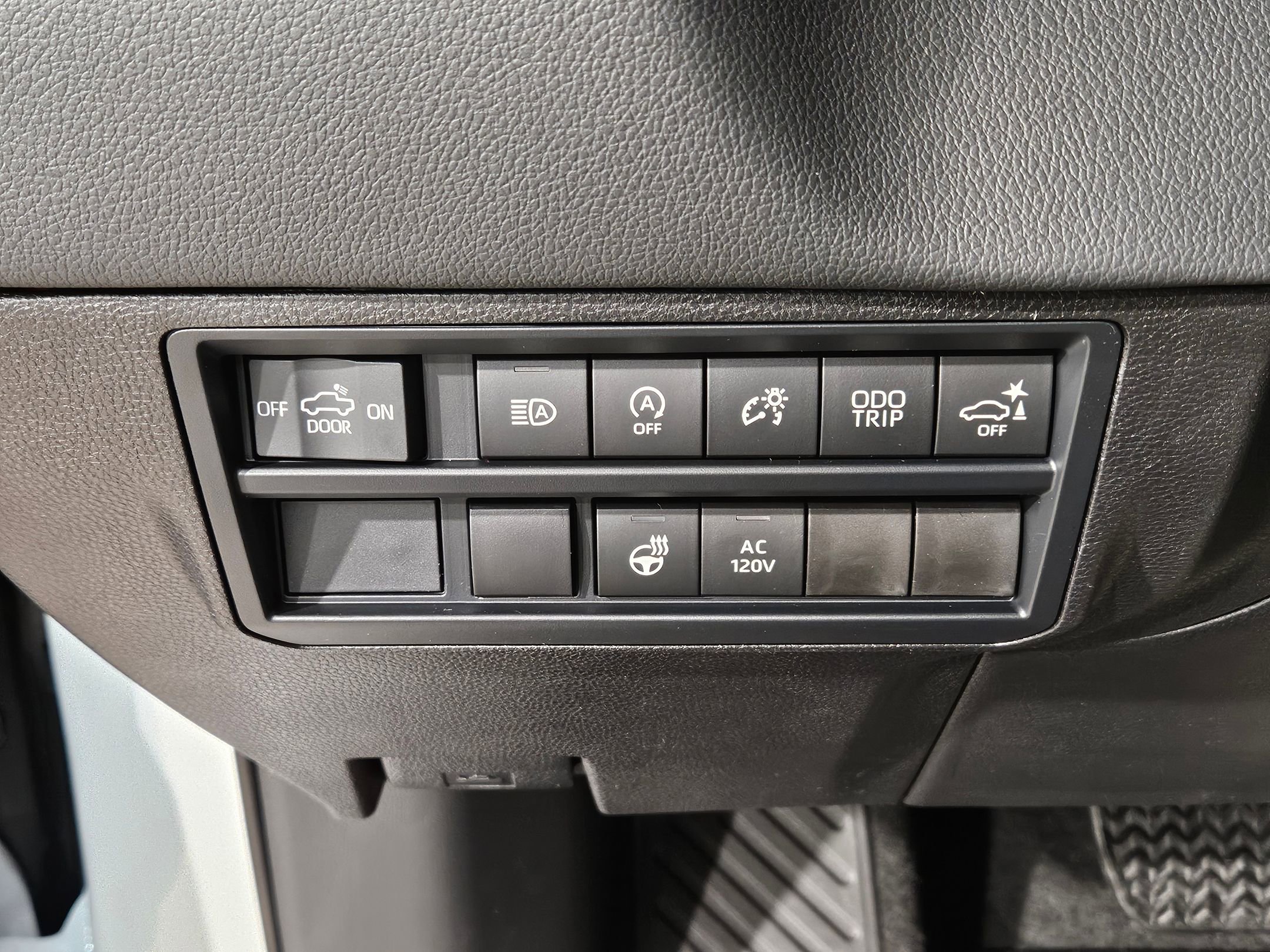 New 2026 Toyota Tundra Limited image 14