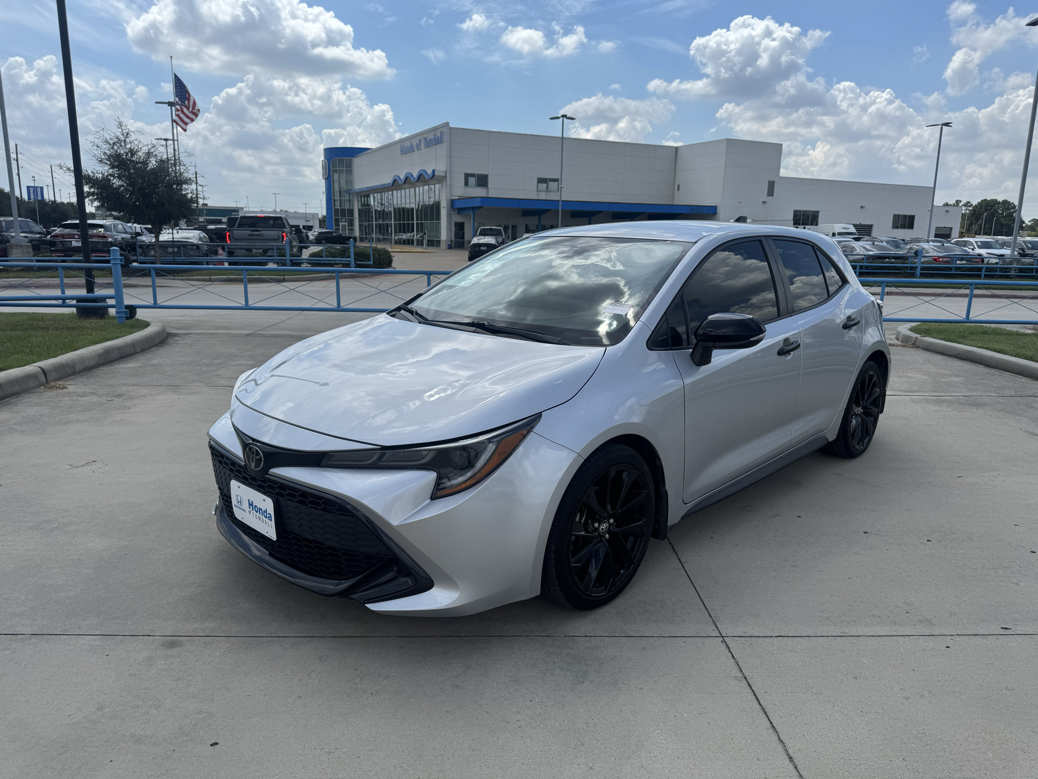 Used 2022 Toyota Corolla SE FWD image 4