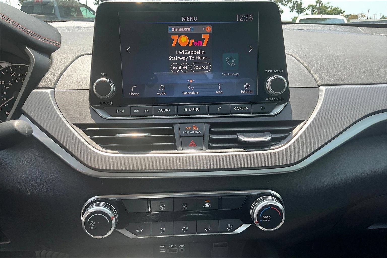 Used 2024 Nissan Altima 2.5 SR FWD image 18