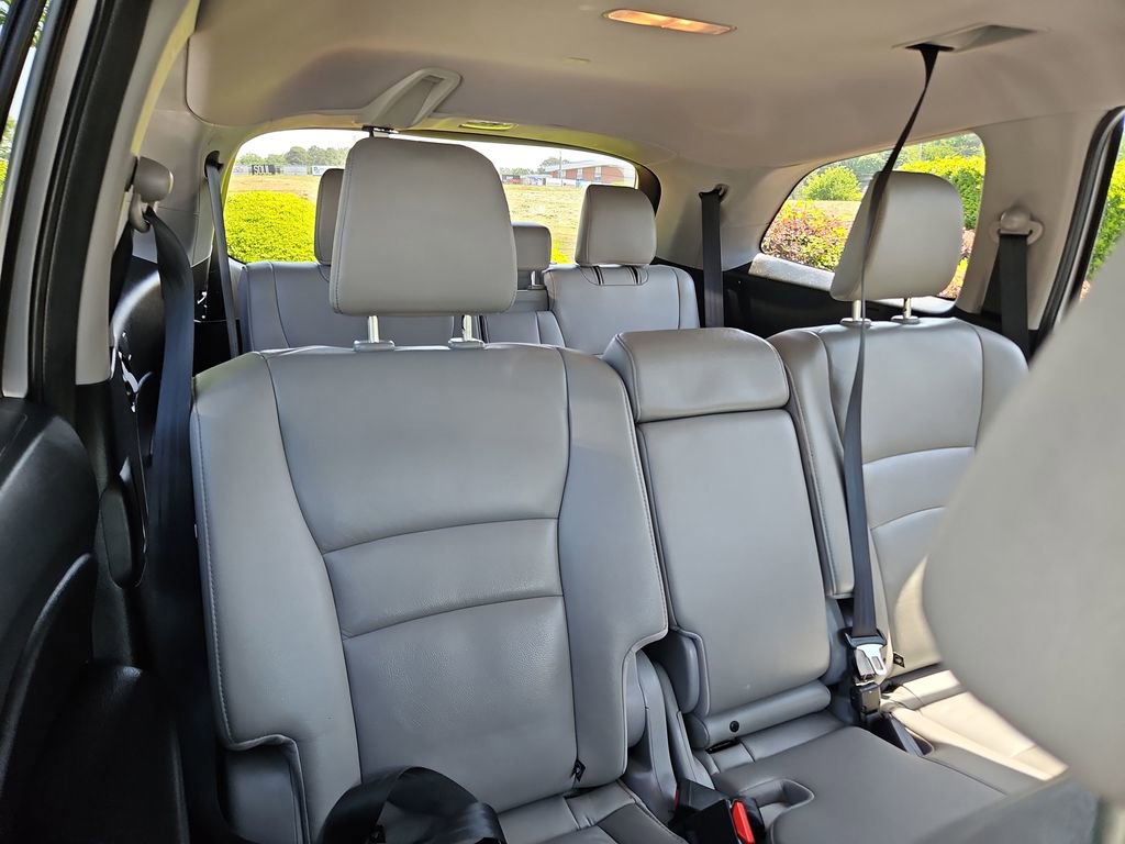 Used 2016 Honda Pilot EX-L image 10