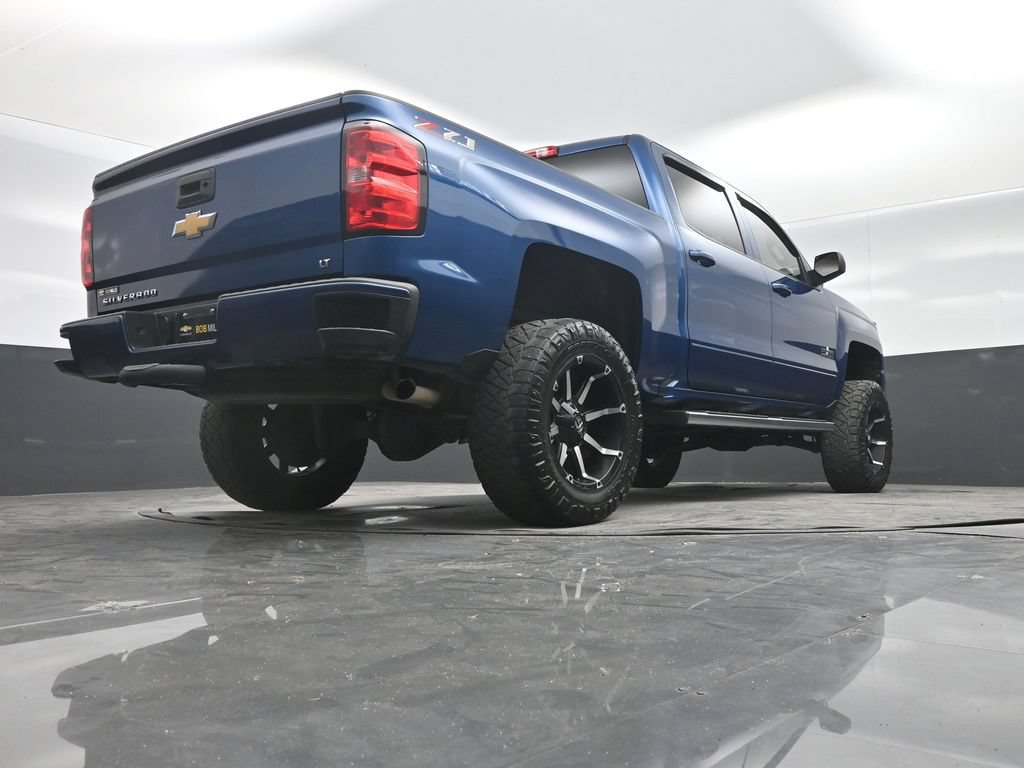 Used 2018 Chevrolet Silverado 1500 LT w/ Texas Edition AWD/4WD image 30