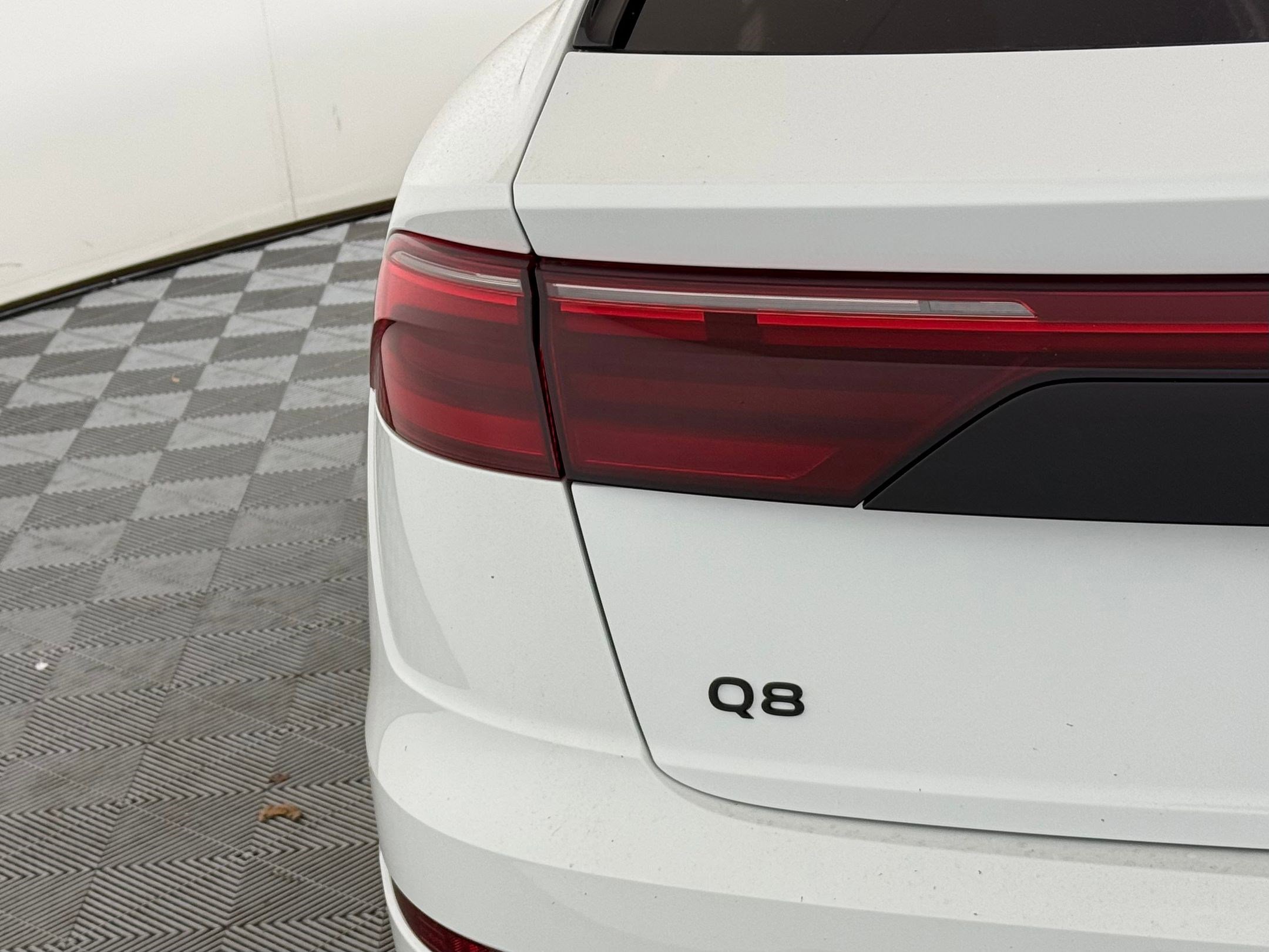 New 2026 Audi Q8 Premium Plus image 12
