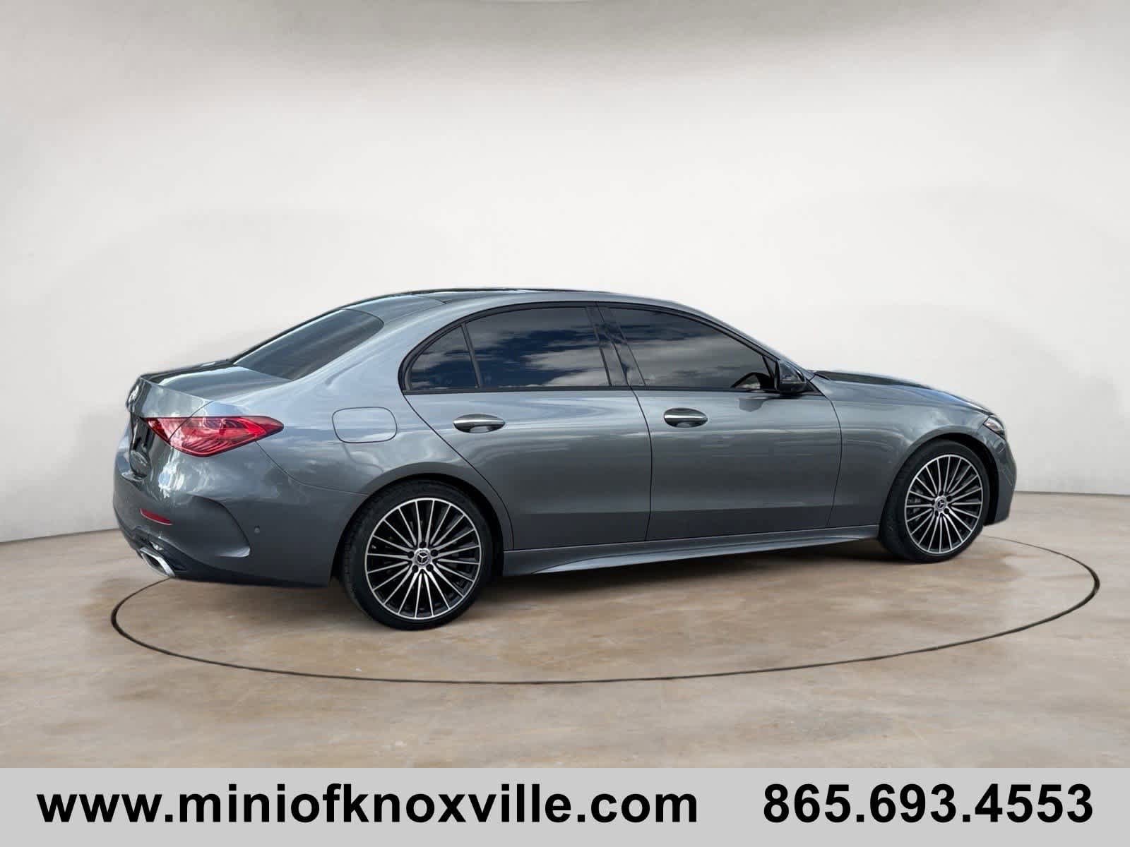 Used 2023 Mercedes-Benz C 300 Sedan image 3