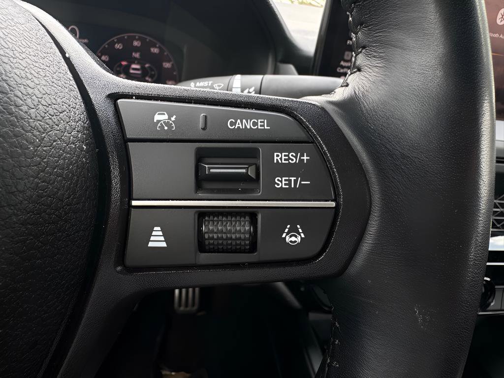 Used 2025 Honda Accord Sport image 29