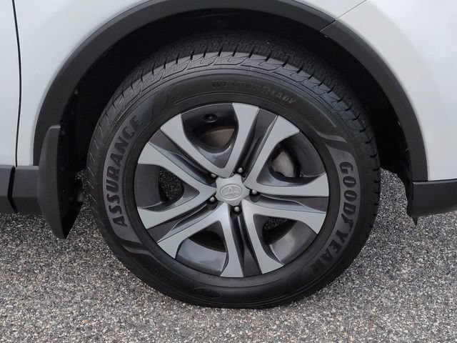 Used 2017 Toyota RAV4 LE w/ Carpet Mat Package AWD/4WD image 11