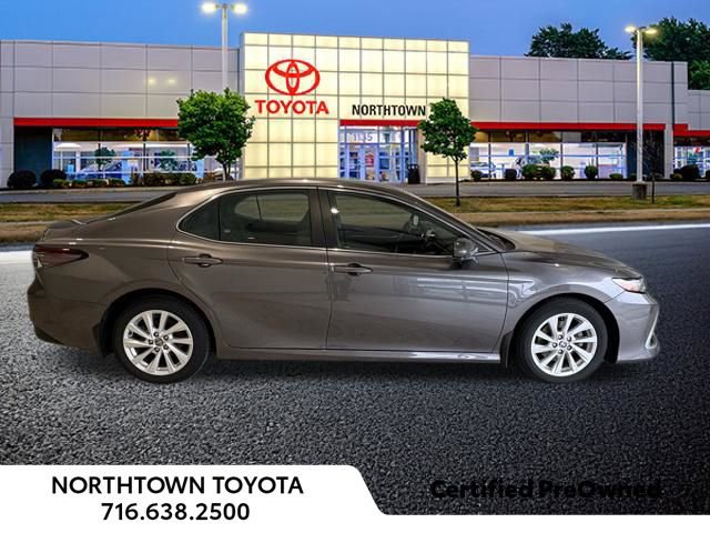 Used 2023 Toyota Camry LE image 26