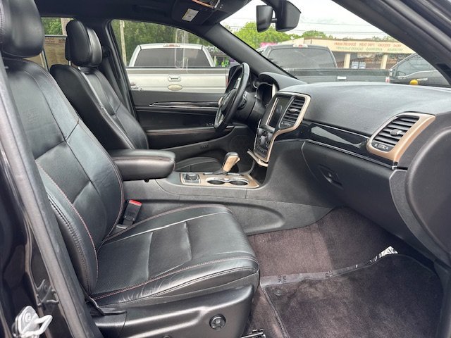 Used 2016 Jeep Grand Cherokee Limited 75th Anniversary AWD/4WD image 22