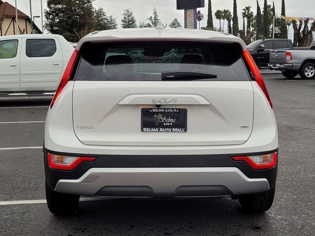 New 2026 Kia Niro LX image 5