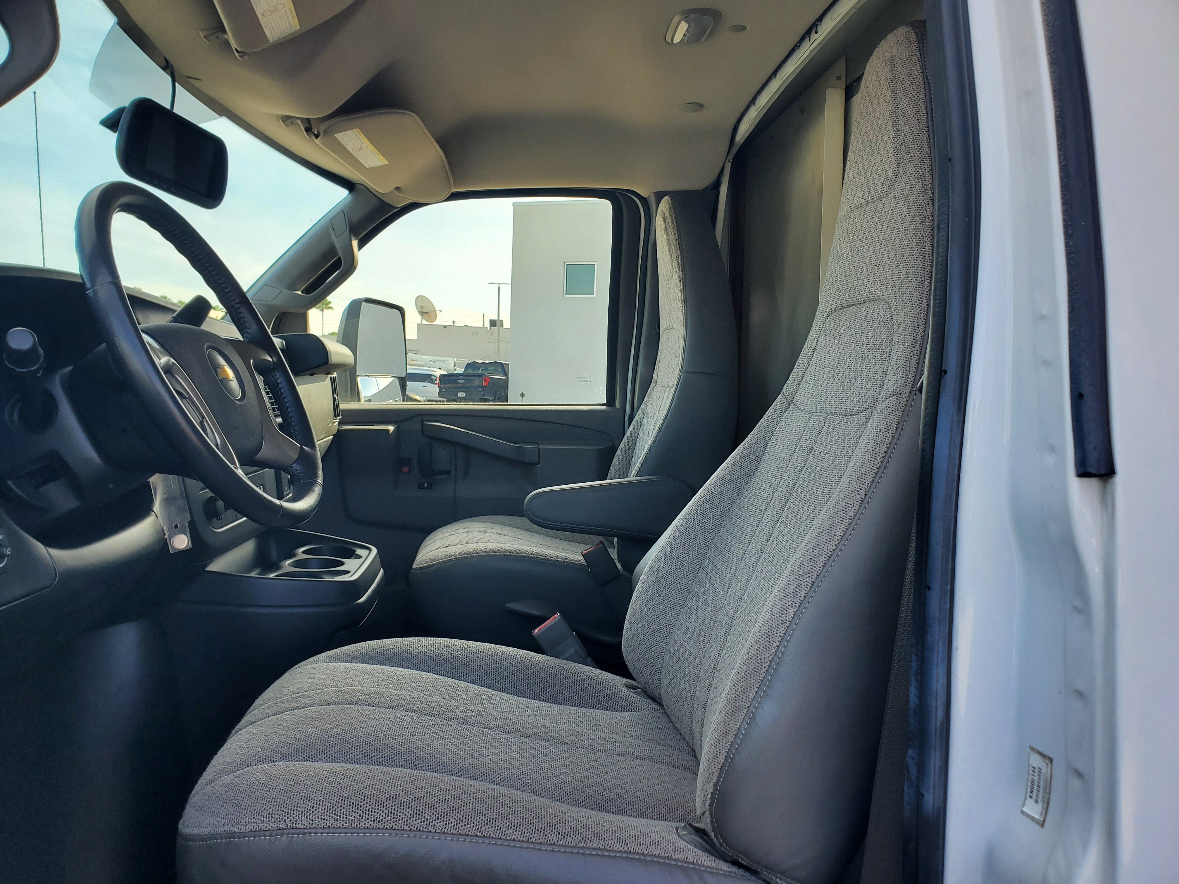 Used 2019 Chevrolet Express 3500 w/ Power Convenience Package image 11