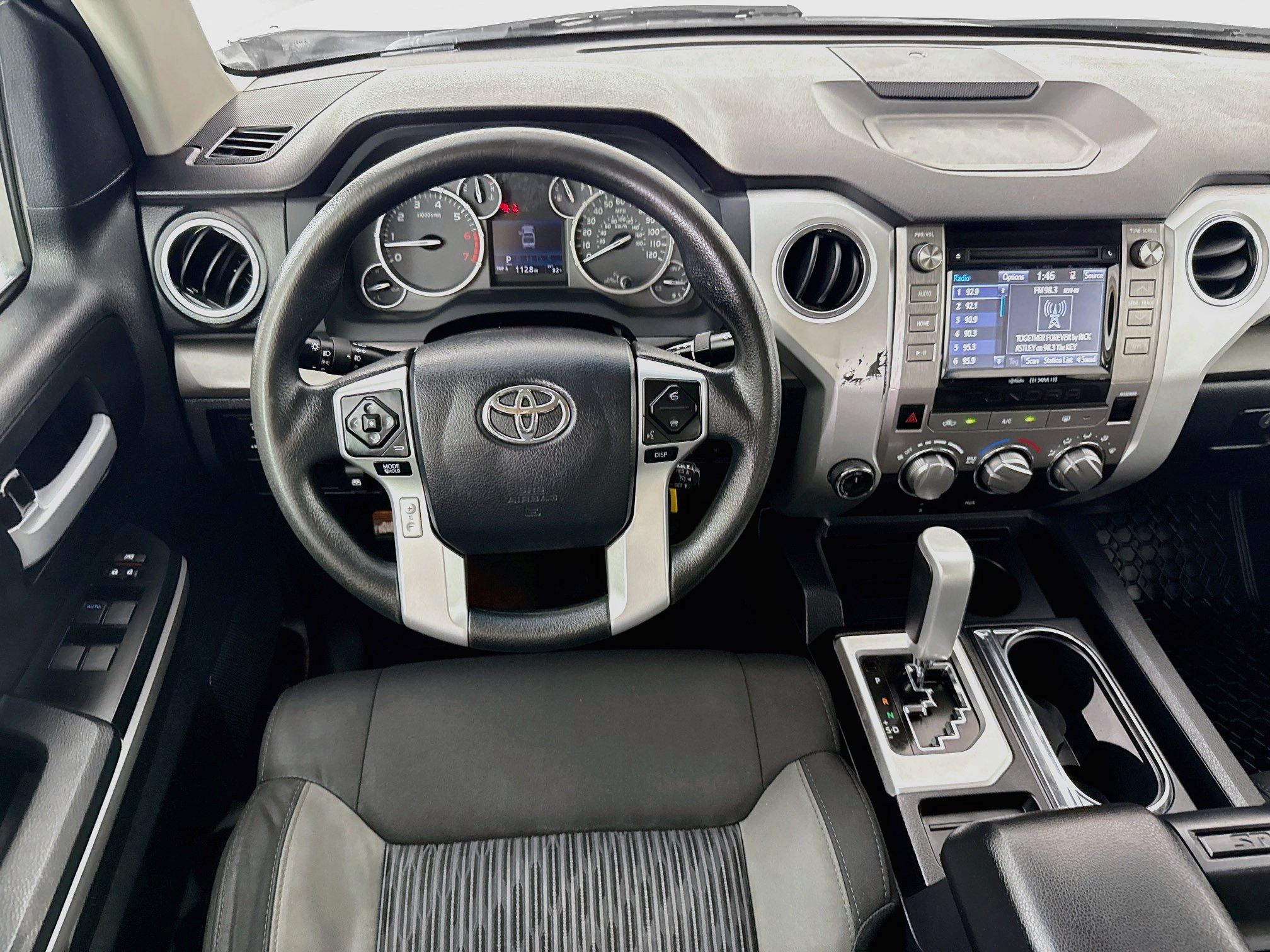 Used 2017 Toyota Tundra SR5 AWD/4WD image 25