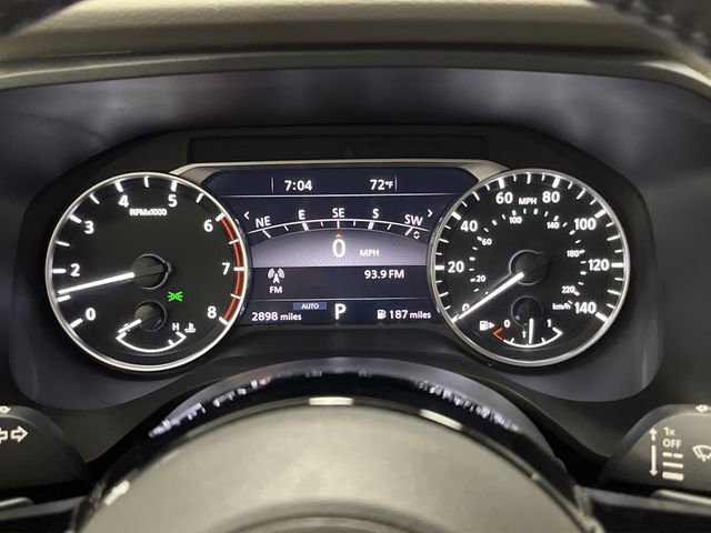 Used 2023 Nissan Rogue SL w/ SL Premium Package image 19