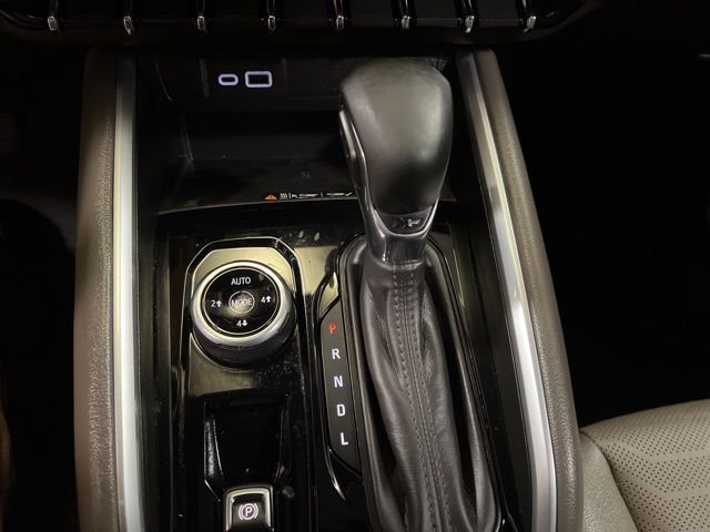 Used 2023 Chevrolet Colorado ZR2 w/ ZR2 Convenience Package III image 36