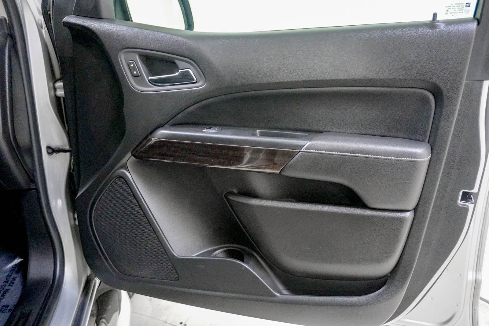 Used 2019 GMC Canyon SLE image 29