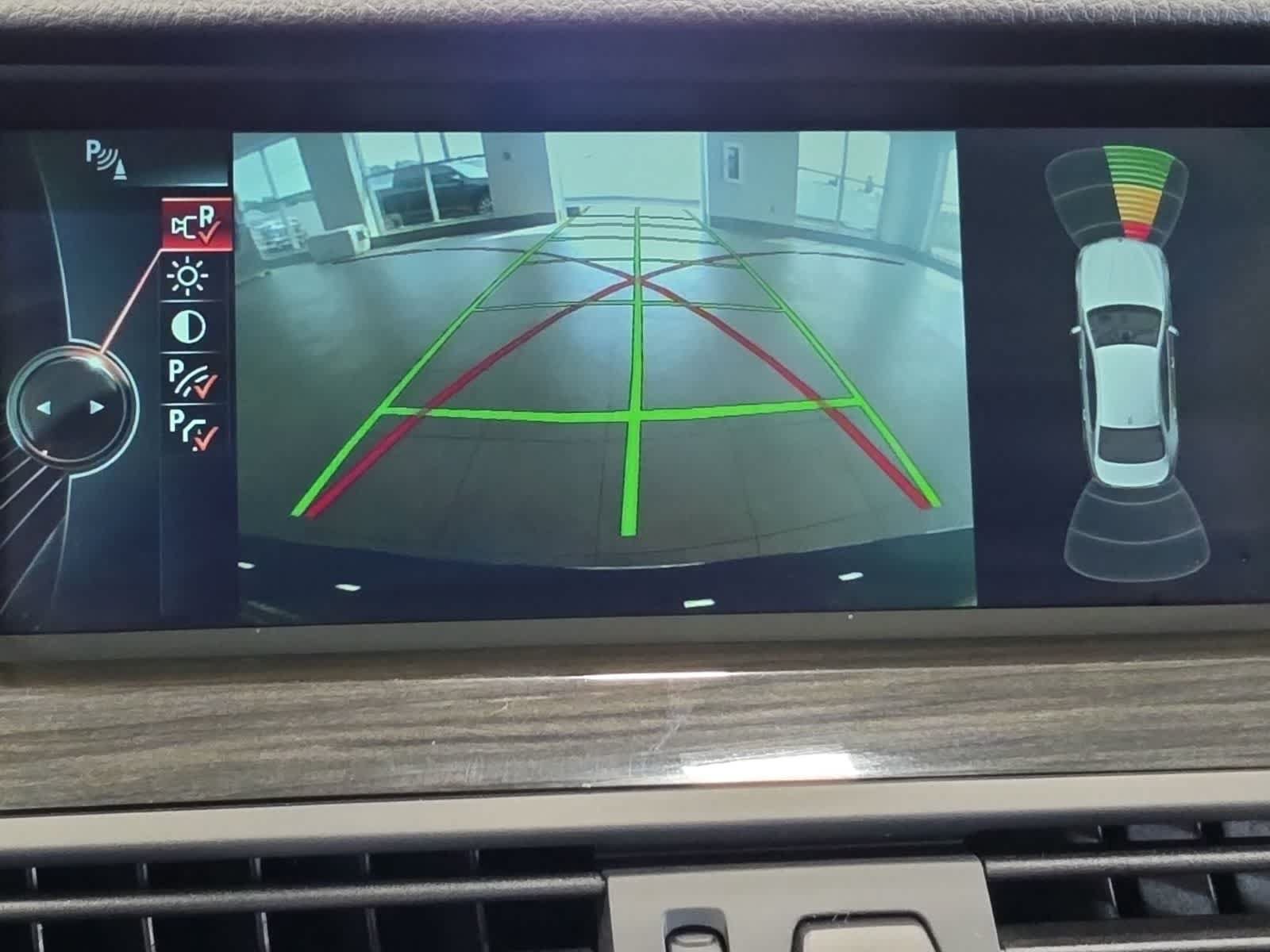 Used 2013 BMW 535i xDrive Sedan AWD/4WD image 30