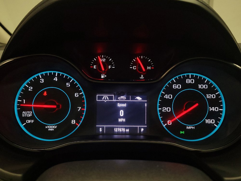 Used 2018 Chevrolet Cruze LT w/ Convenience Package FWD image 23