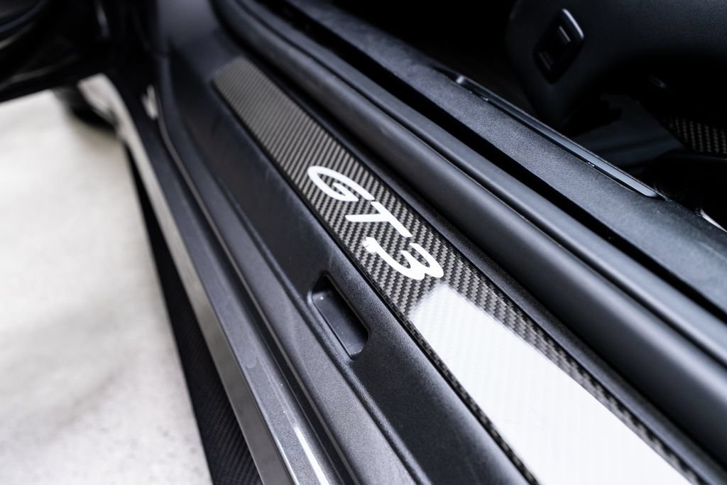 Used 2022 Porsche 911 GT3 RWD image 32