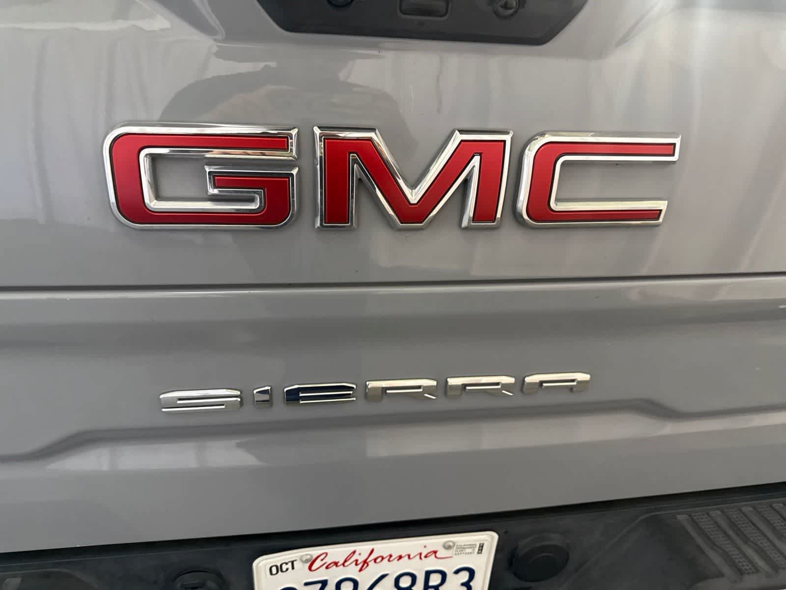 Used 2024 GMC Sierra 1500 SLE AWD/4WD image 15