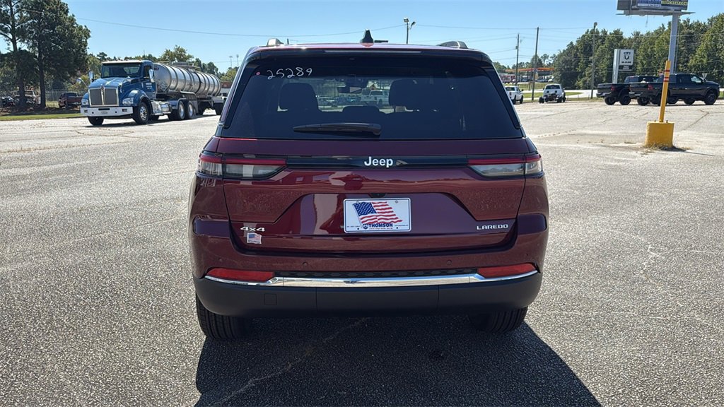 New 2025 Jeep Grand Cherokee Laredo X image 7