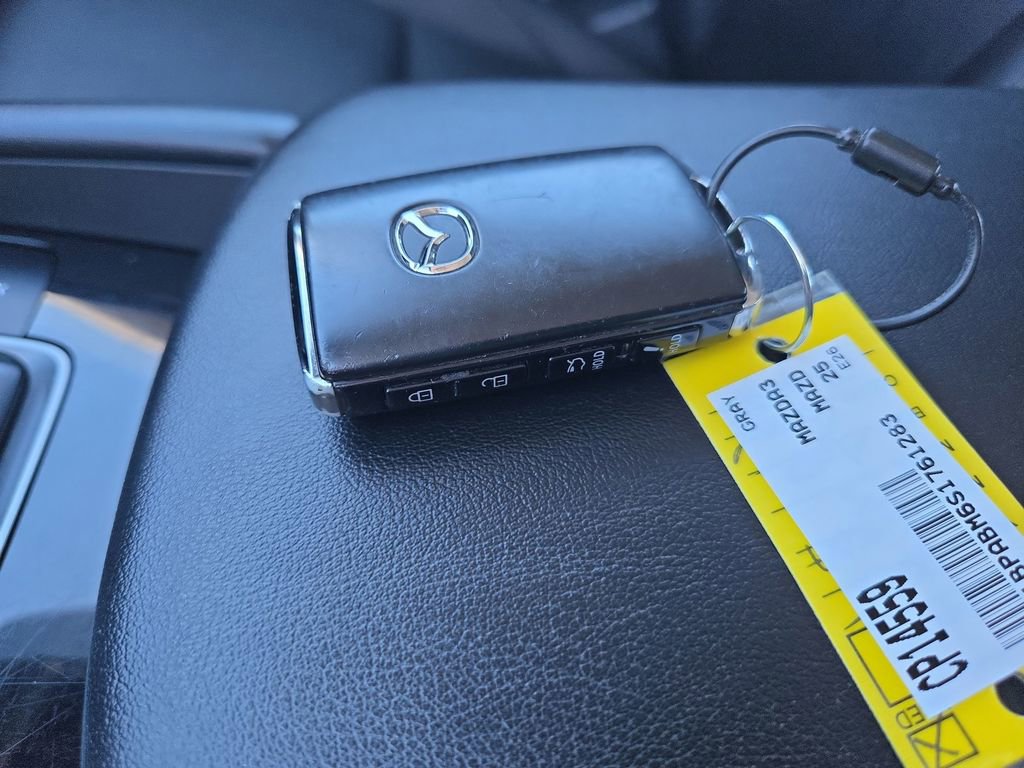 Used 2025 MAZDA MAZDA3 s FWD image 28