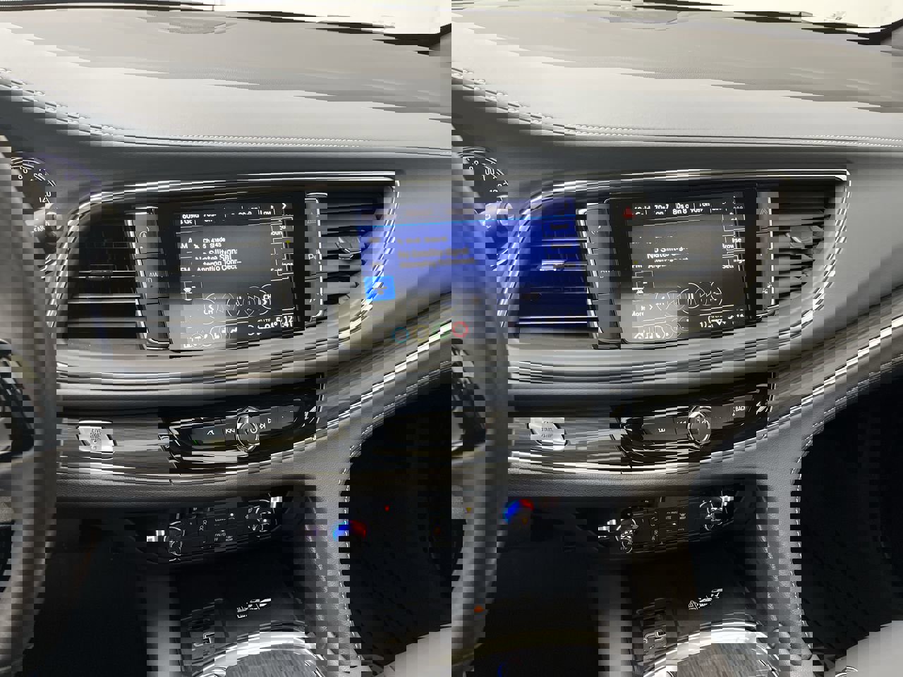 Certified 2023 Buick Enclave Essence w/ Experience Buick Package image 19