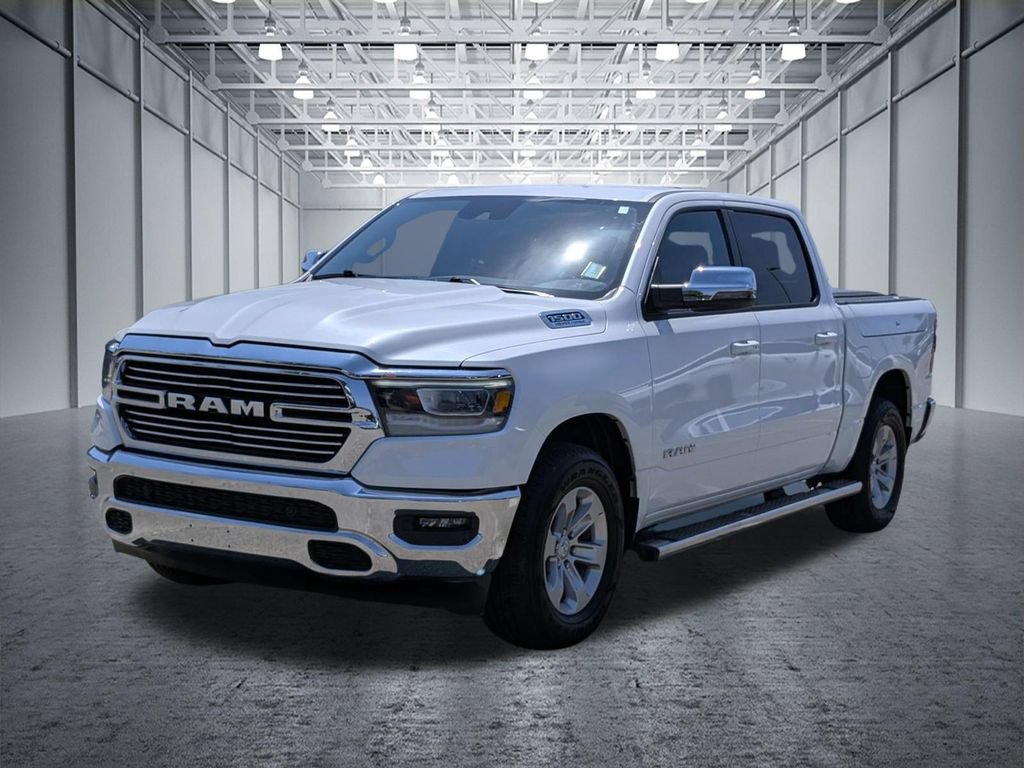 Used 2023 RAM 1500 Laramie AWD/4WD image 4