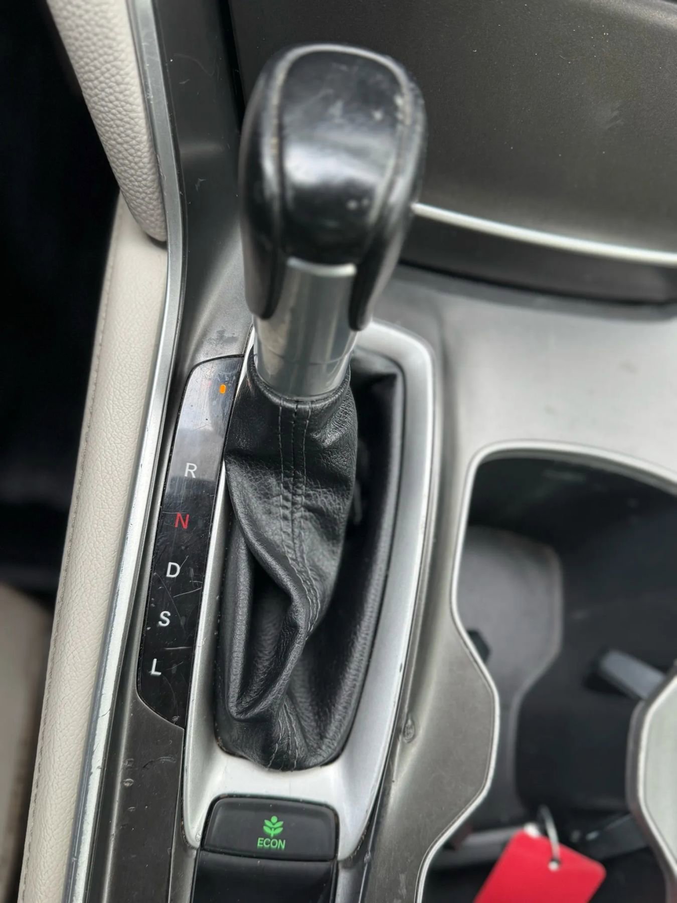 Used 2018 Honda Accord EX-L image 38