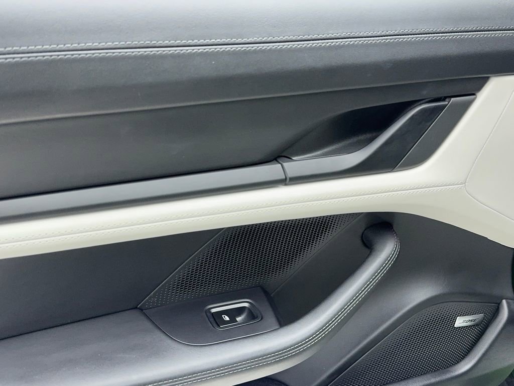 Used 2023 Porsche Taycan 4S image 44