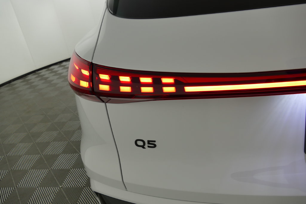New 2026 Audi Q5 2.0T AWD/4WD image 29