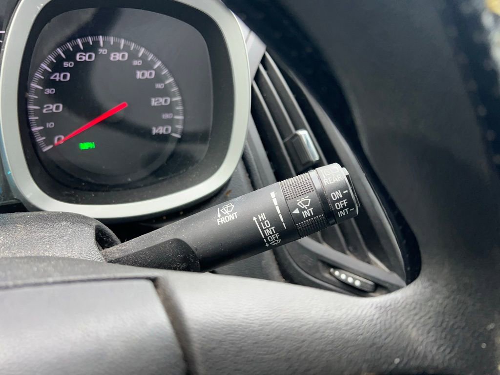 Used 2014 Chevrolet Equinox LS image 16