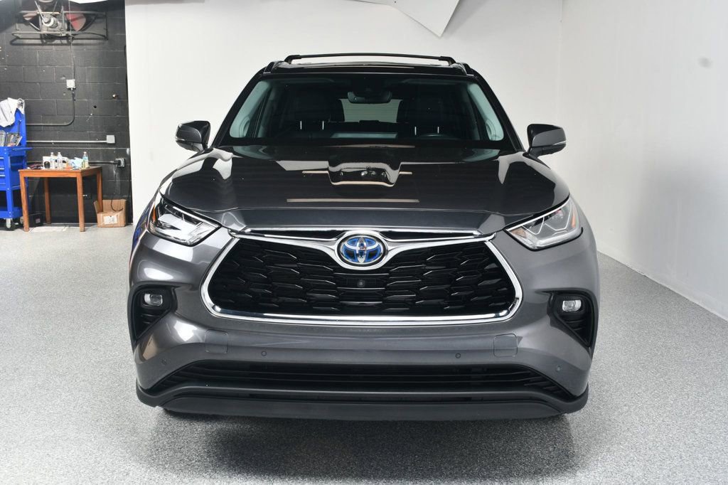 Used 2022 Toyota Highlander Limited AWD/4WD image 17