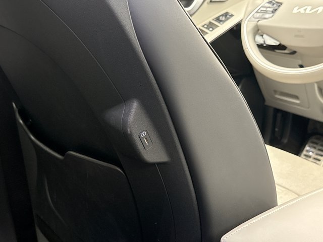 Used 2023 Kia Niro Wave w/ Wave Preserve Package FWD image 23