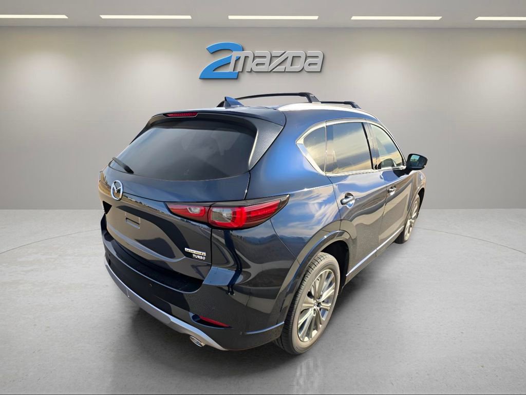 New 2025 MAZDA CX-5 Signature image 4