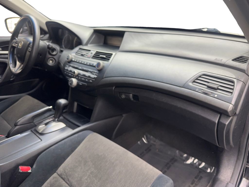 Used 2009 Honda Accord LX-S image 37