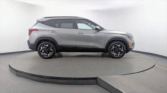 Used 2025 Kia Seltos S FWD image 9