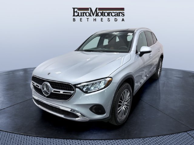 New 2027 Mercedes-Benz GLC 300 4MATIC image 1