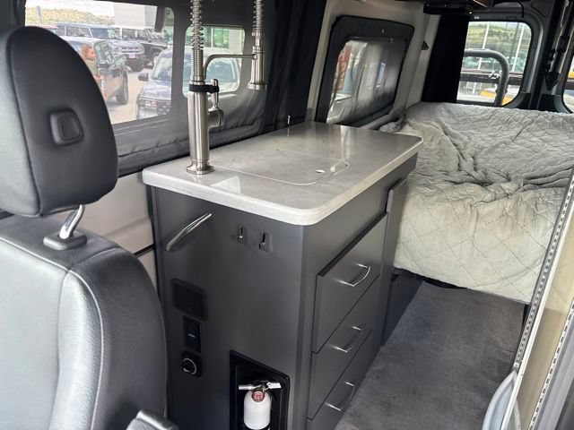 Used 2022 Mercedes-Benz Sprinter 2500 image 10
