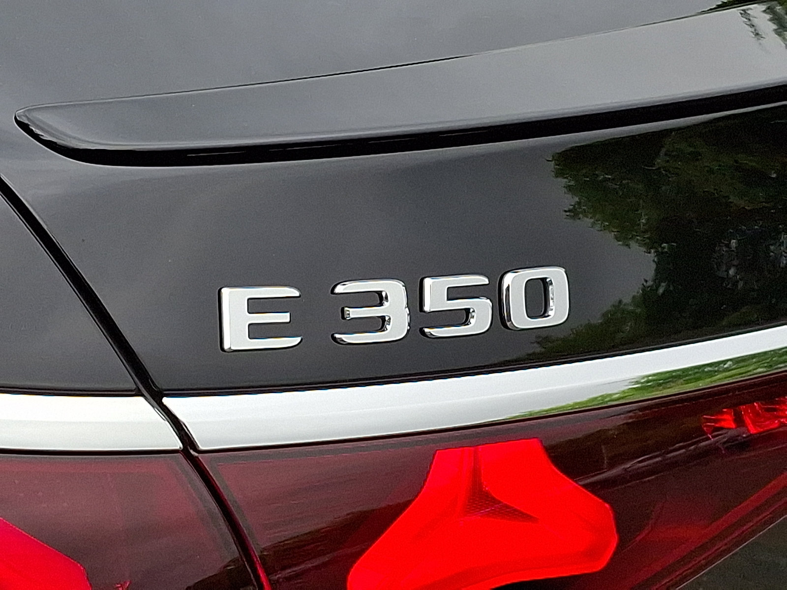 New 2026 Mercedes-Benz E 350 4MATIC Sedan image 23