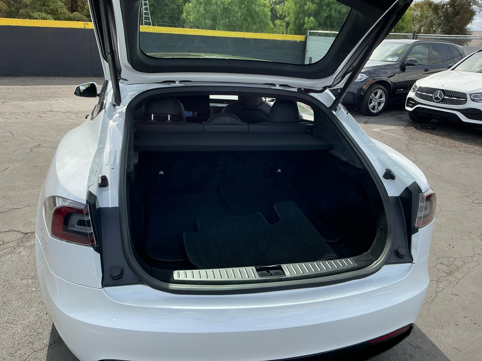 Used 2021 Tesla Model S Plaid AWD/4WD image 25
