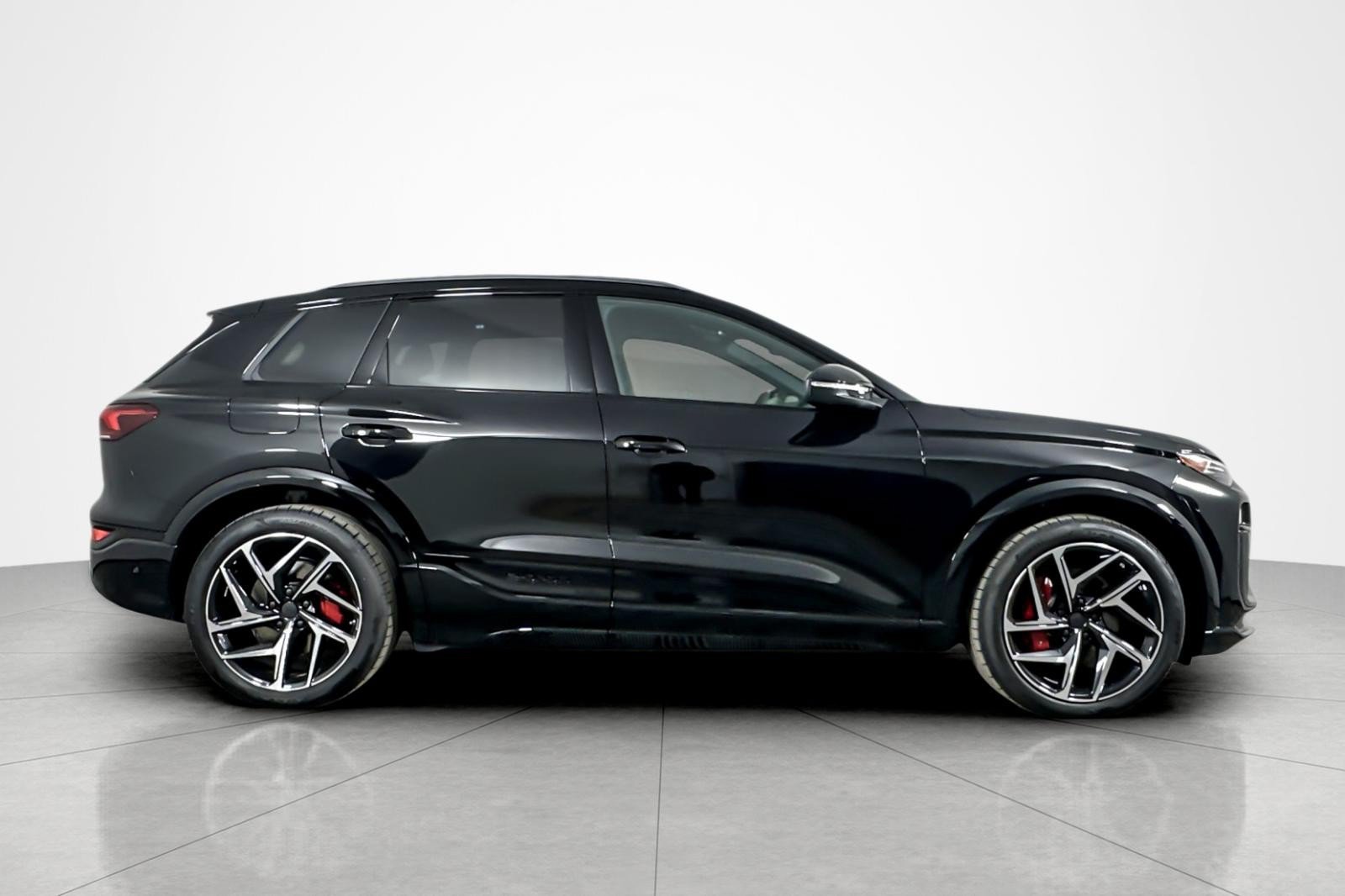 New 2027 Audi SQ6 e-tron Premium Plus AWD/4WD image 7