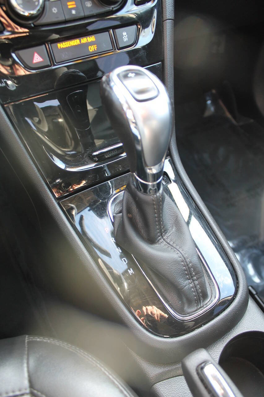 Used 2020 Buick Encore Essence image 33