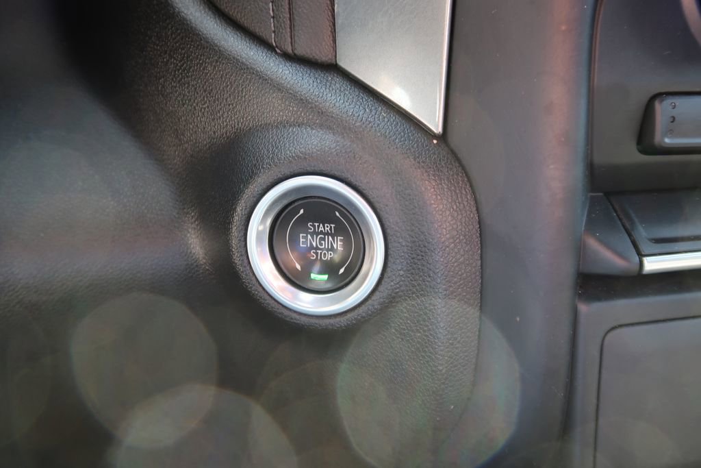 Certified 2022 Chevrolet Silverado 1500 RST image 23