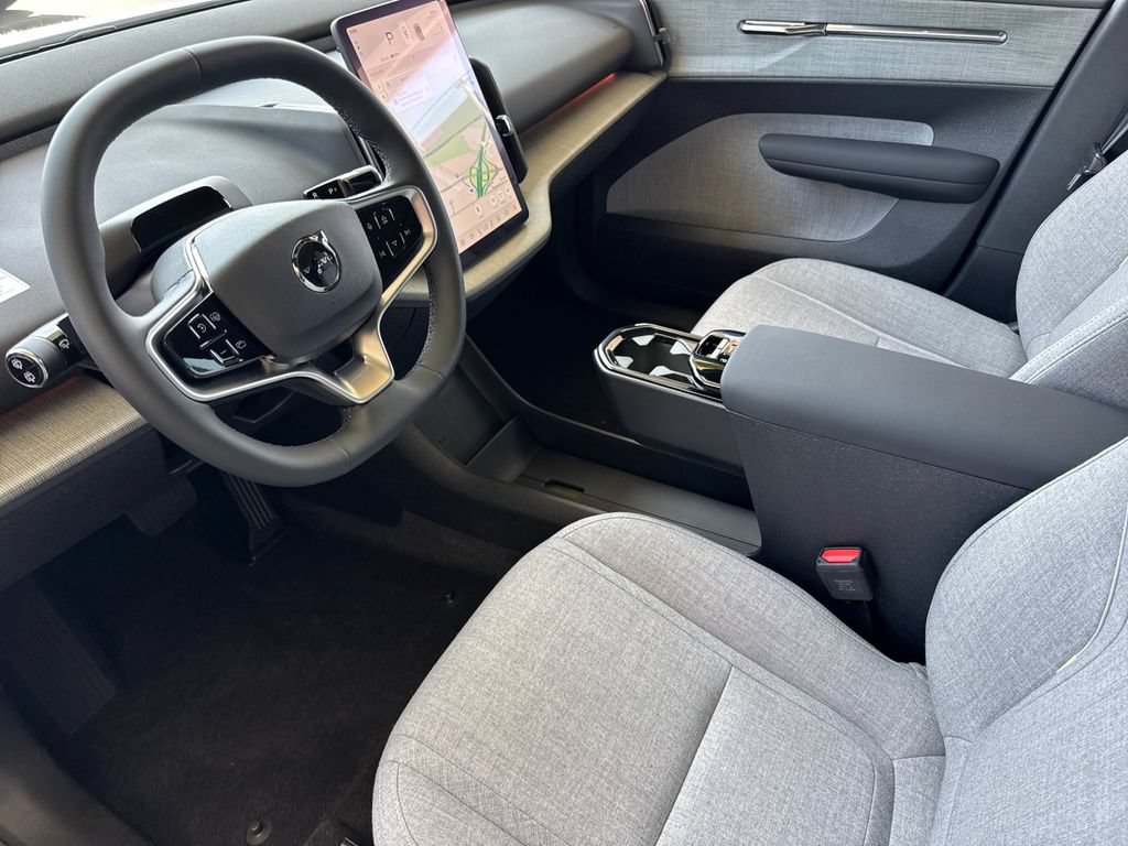 New 2026 Volvo EX30 Ultra w/ Climate Package AWD/4WD image 9
