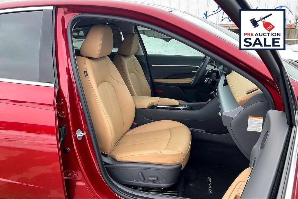 Used 2025 Hyundai Sonata Limited image 7