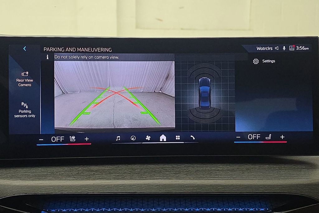 Certified 2025 BMW 330i xDrive Sedan image 18