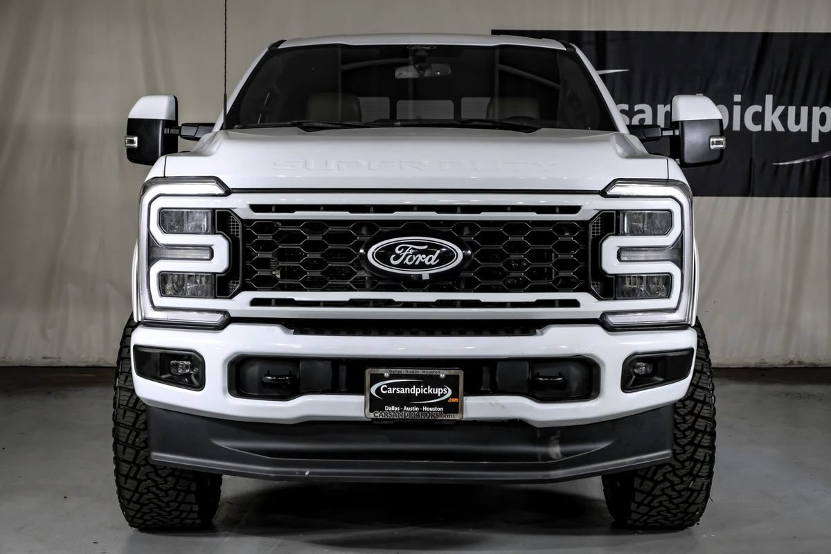 Used 2024 Ford F250 Lariat w/ Sport Appearance Package AWD/4WD image 3