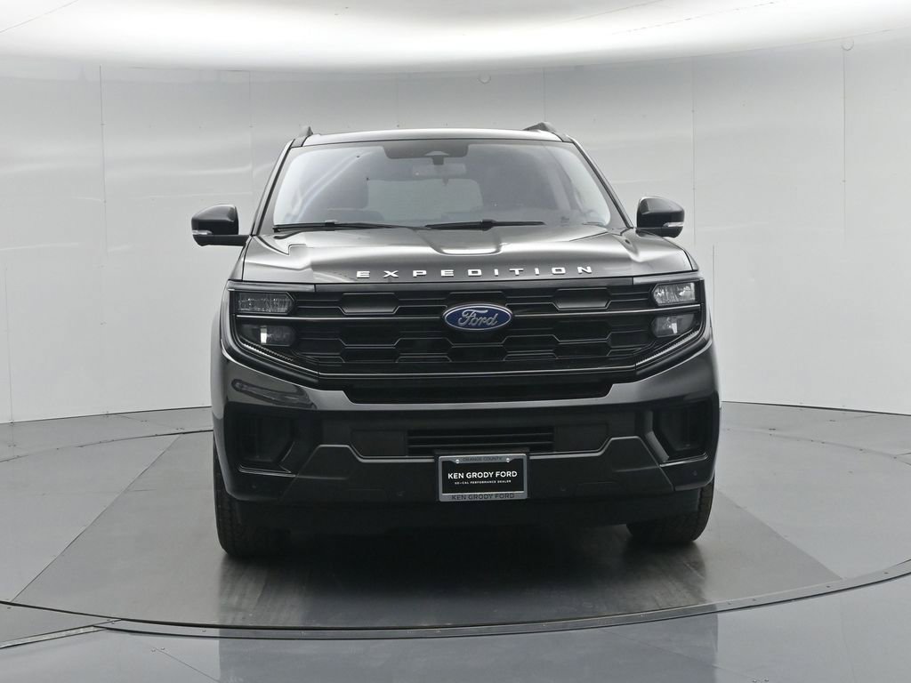 Used 2025 Ford Expedition Active AWD/4WD image 30