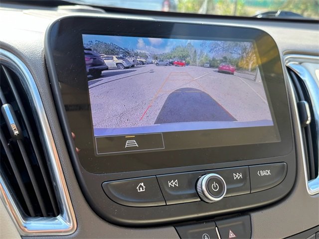 Used 2024 Chevrolet Malibu LT image 32