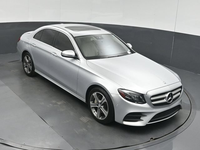 Used 2017 Mercedes-Benz E 300 4MATIC image 45