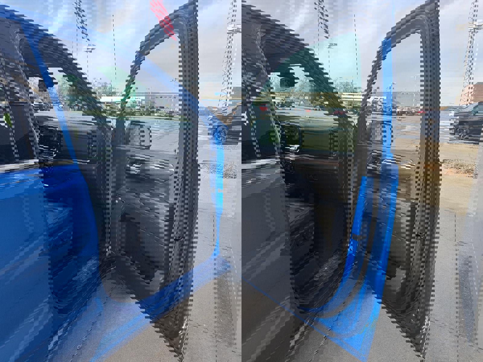 Used 2022 Chevrolet Silverado 1500 LTZ image 26