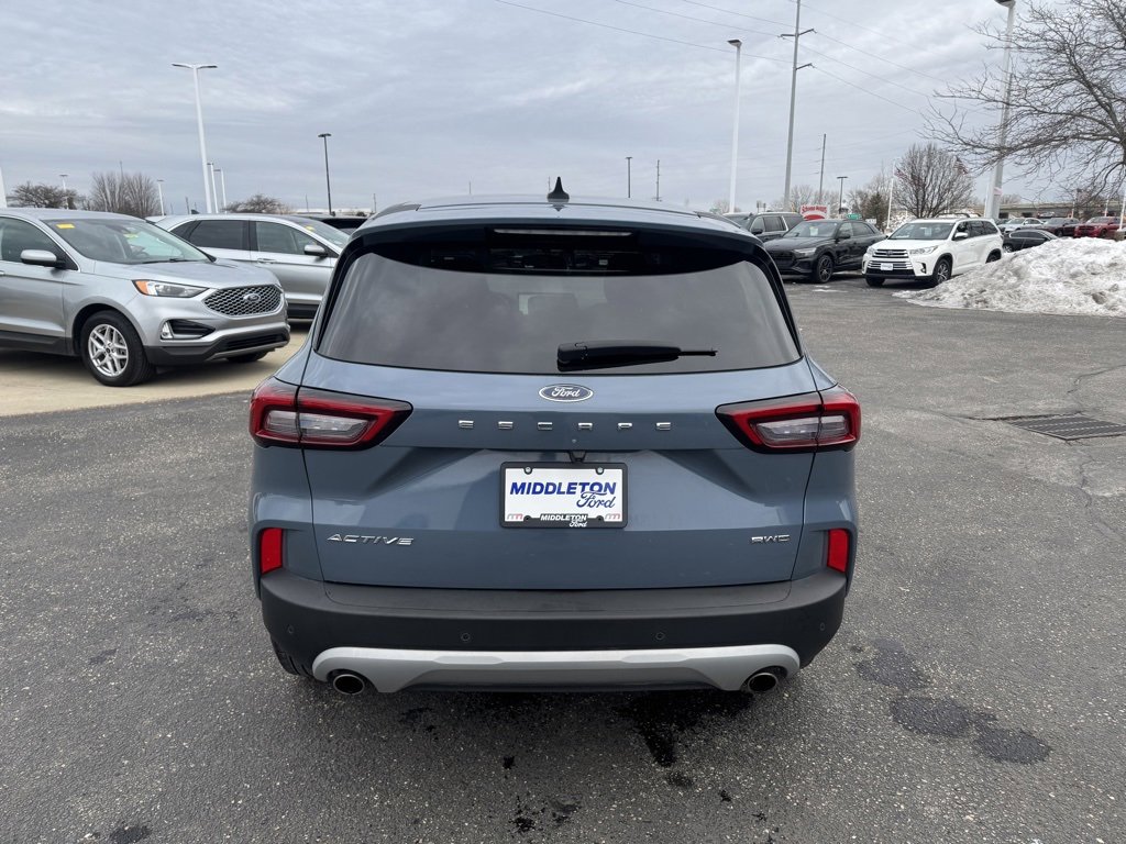 Certified 2023 Ford Escape Active w/ Tech Pack #2 image 4